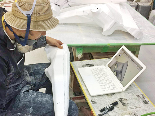 形状や組み合わせ部分の調整