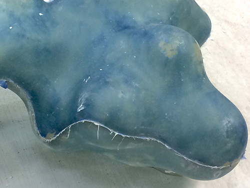 雌型のバリ処理