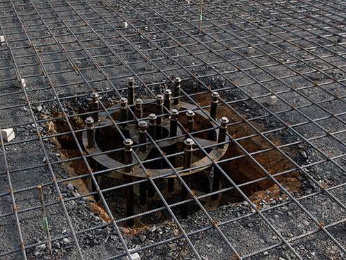 ルーヴル美術館内の設置場所と同じ基礎条件を再現しました